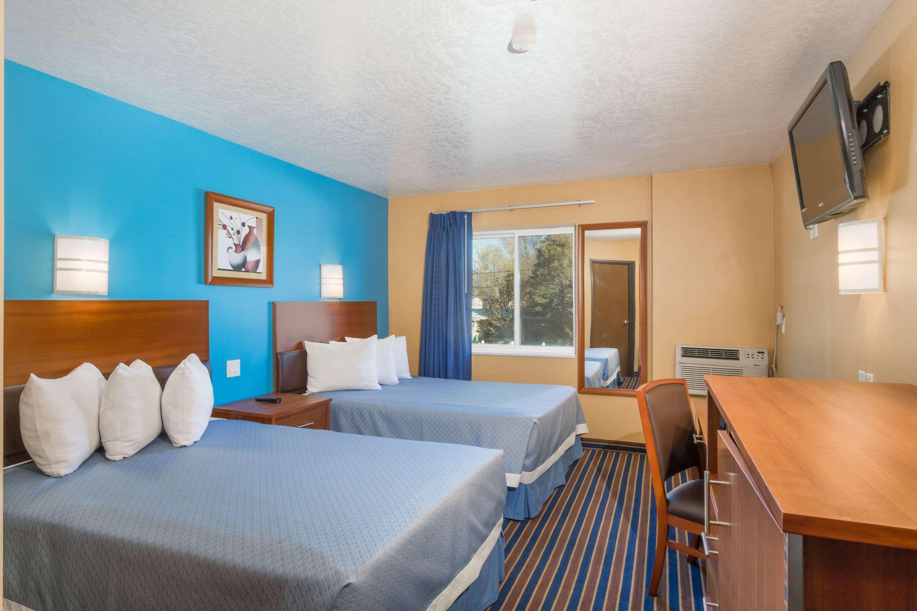 Motel Days By Wyndham 2*